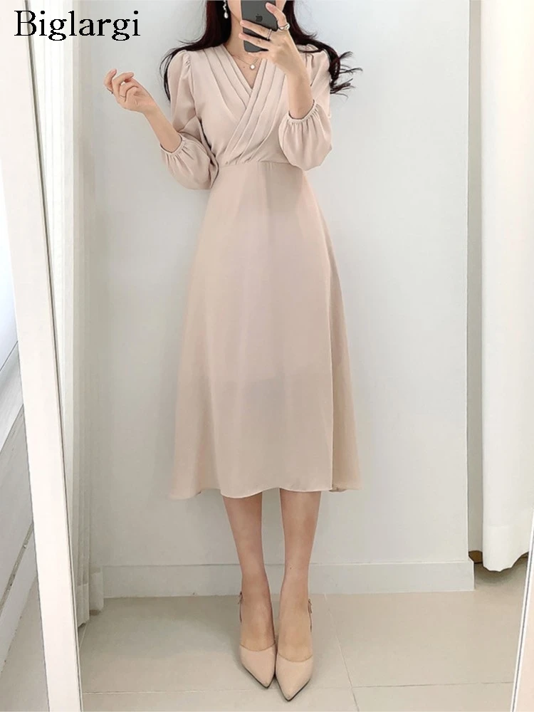 Spring Summer Long Dress Women Elegant Ruffle Pleated Korean Style Loose Ladies Dresses Fashion V-Neck Woman High Waist Dress
Spring Summer Long Dress Women Elegant Ruffle Pleated Korean Style Loose Ladies Dresses Fashion V-Neck Woman High Waist Dress