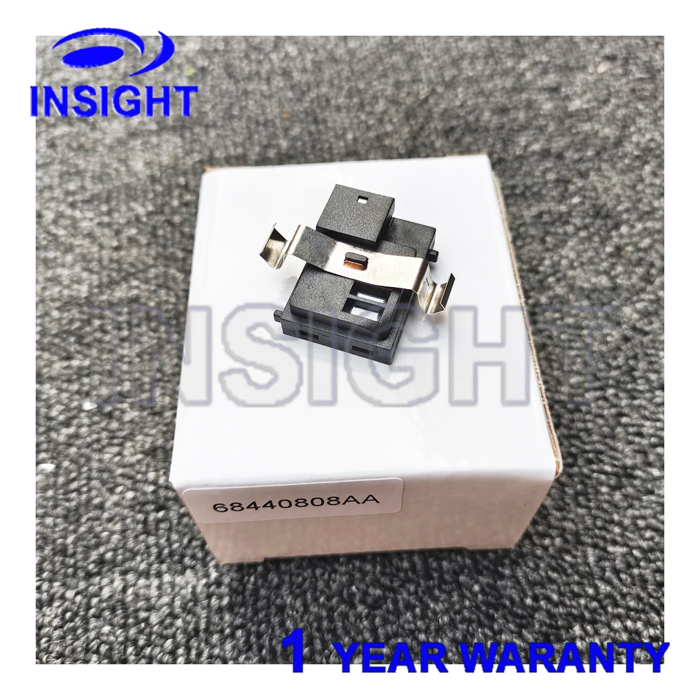 Датчик влажности и температуры Mopar 55111389AF 68440808AA для Jeep, Dodge, Chrysler, Ram, Fiat 14-18
Датчик влажности и температуры Mopar 55111389AF 68440808AA для Jeep, Dodge, Chrysler, Ram, Fiat 14-18