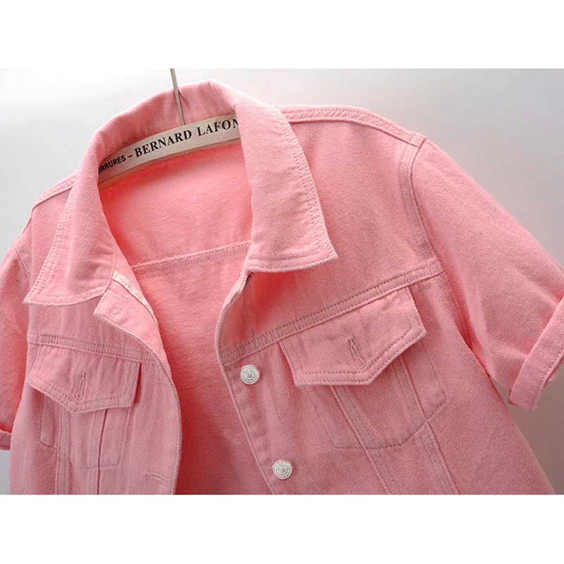 Fashion Pink White Denim Jacket Women Slim Short Irregular Placket Cowboy Outerwear Big Pocket Short Sleeve Jeans Jackets Female
Fashion Pink White Denim Jacket Women Slim Short Irregular Placket Cowboy Outerwear Big Pocket Short Sleeve Jeans Jackets Female