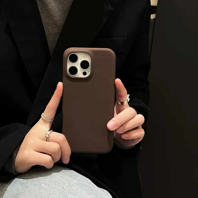 Dark brown with lamb pattern suitable for Apple devices16promaxSimple solid color new phone caseiphone14Influencer-style women's
Dark brown with lamb pattern suitable for Apple devices16promaxSimple solid color new phone caseiphone14Influencer-style women's