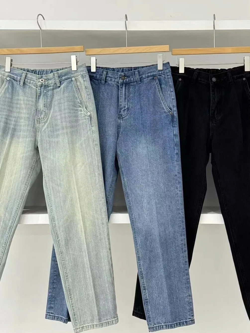 New 2025 Men's Slim Fit Denim Jeans mid Waist Waed Cotton Basic Long Trousers mat Sle Faion ket Detail
New 2025 Men's Slim Fit Denim Jeans mid Waist Waed Cotton Basic Long Trousers mat Sle Faion ket Detail