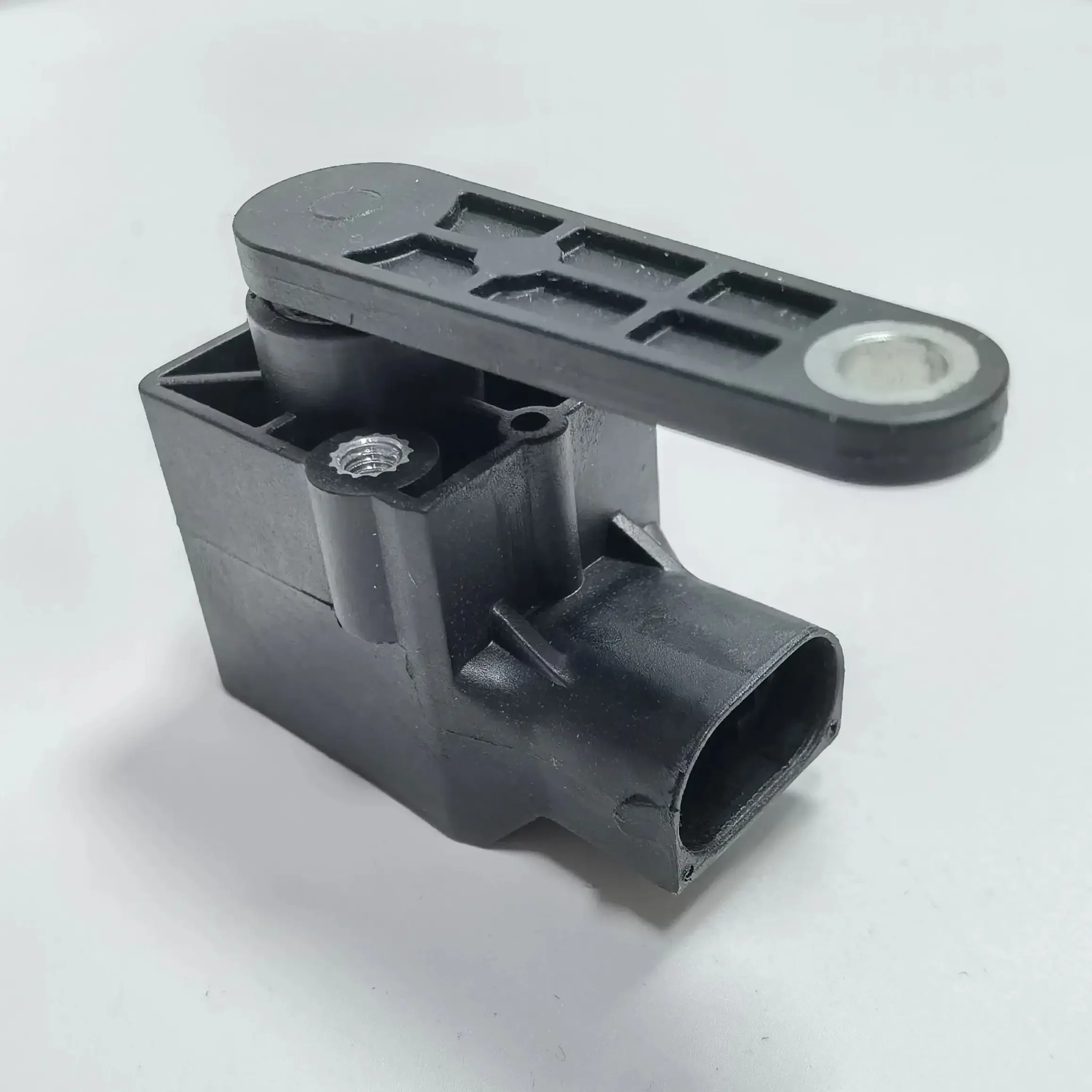 Датчик уровня фар для Audi A6, A6 Avant 1997-2005 B0907503 4B0907503A 30937932 926200
Датчик уровня фар для Audi A6, A6 Avant 1997-2005 B0907503 4B0907503A 30937932 926200