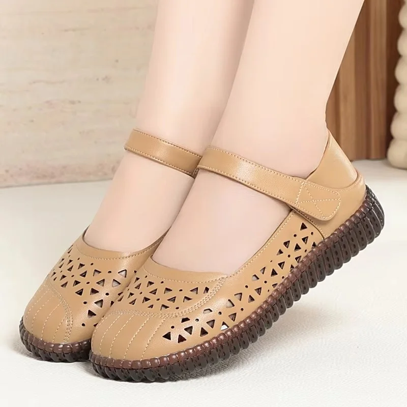 Comfortable Breathable Shallow Mouth Genuine Leather Shoes Woemn Mary Janes 2025 Flat Heels Cutotut Hole Shoes for Mom Work41 42
Comfortable Breathable Shallow Mouth Genuine Leather Shoes Woemn Mary Janes 2025 Flat Heels Cutotut Hole Shoes for Mom Work41 42