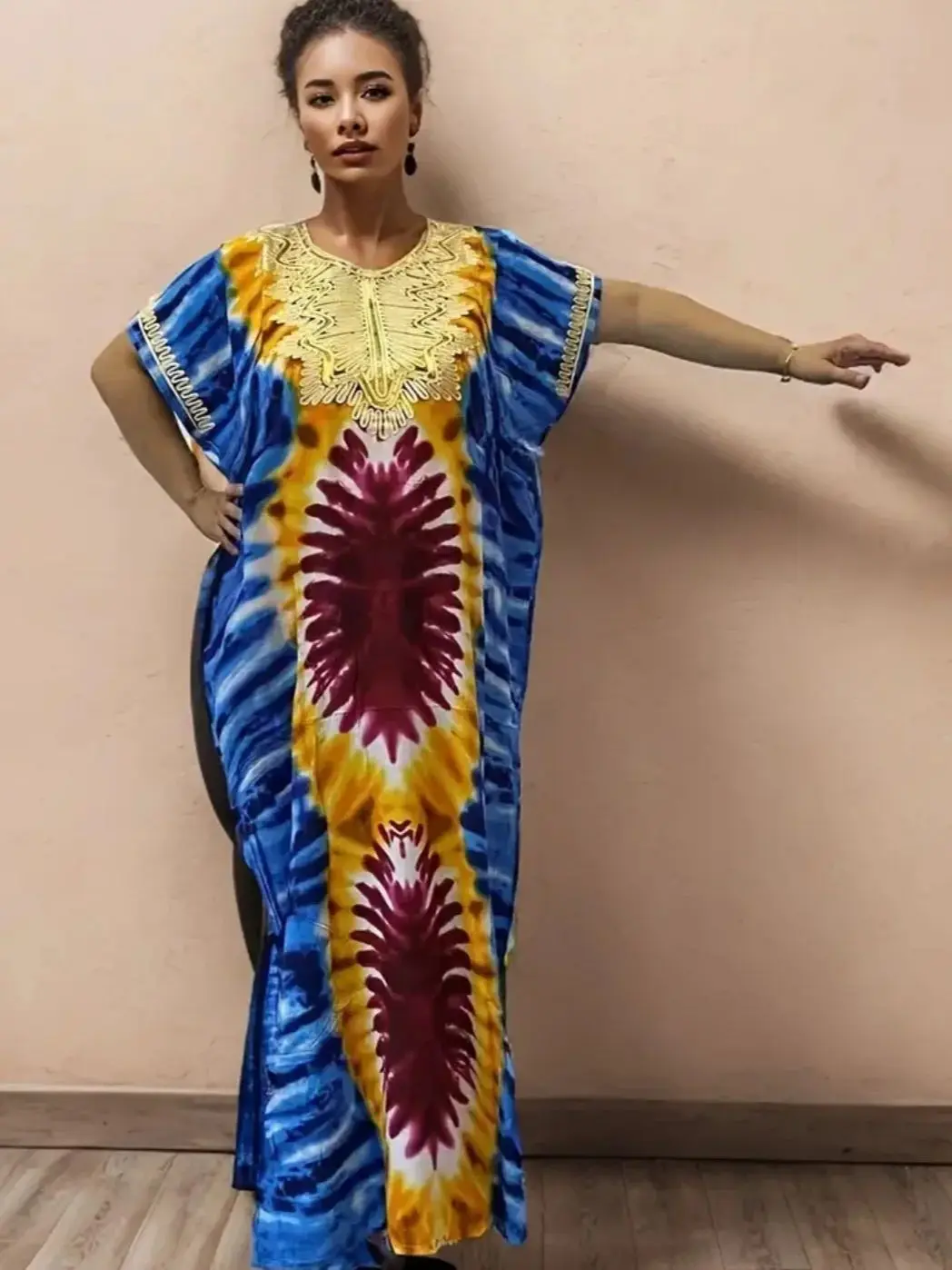 Новое платье-кафтан с рукавами «летучая мышь» Abaya Tie Dye, свободное платье-кафтан с круглым вырезом и шарфом для летней женской одежды
Новое платье-кафтан с рукавами «летучая мышь» Abaya Tie Dye, свободное платье-кафтан с круглым вырезом и шарфом для летней женской одежды
