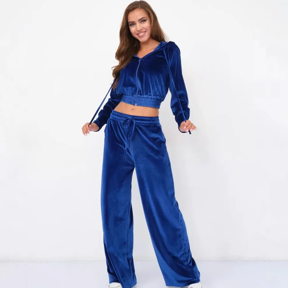 Fall Winter Velvet Hooded Cardigan Coat Women Casual Sports 2 Piece Pant Set Long Sleeved Jacket Elastic Waist Wide Leg Pant
Fall Winter Velvet Hooded Cardigan Coat Women Casual Sports 2 Piece Pant Set Long Sleeved Jacket Elastic Waist Wide Leg Pant