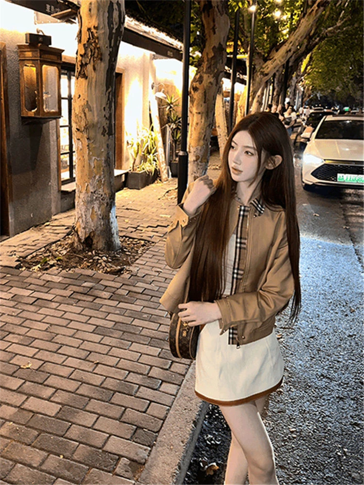 Khaki Color Blo Plaid Women's ort Jaet Autumn Winter High End Feeling Personali Small Size Coat Top Flip Collar Design
Khaki Color Blo Plaid Women's ort Jaet Autumn Winter High End Feeling Personali Small Size Coat Top Flip Collar Design