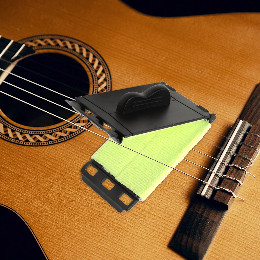 Scrubber String Cleaner Instrument Brush Violin Guitar Bass Acoustic Cleaning Kit Brushes for Musical Instruments
Scrubber String Cleaner Instrument Brush Violin Guitar Bass Acoustic Cleaning Kit Brushes for Musical Instruments