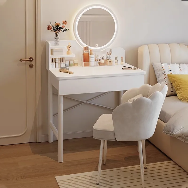 Dresser Small makeup table Simple modern bedroom Small apartment rental house Simple makeup table
Dresser Small makeup table Simple modern bedroom Small apartment rental house Simple makeup table