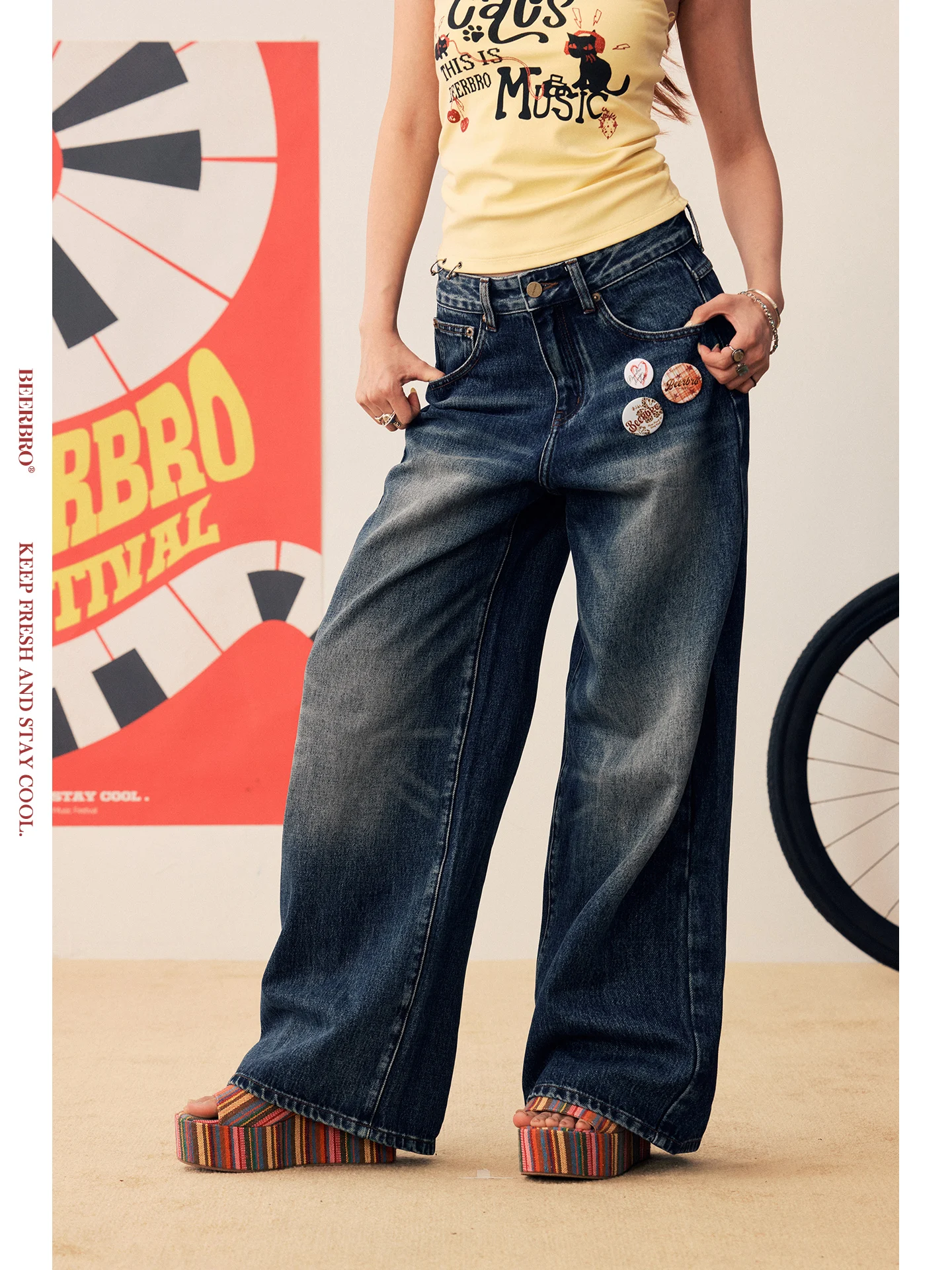 BeerBro Classic Straight Leg Cotton Denim Jeans Low Waist Button Fly Color Washed Blue Festival Casual Women's Jeans
BeerBro Classic Straight Leg Cotton Denim Jeans Low Waist Button Fly Color Washed Blue Festival Casual Women's Jeans