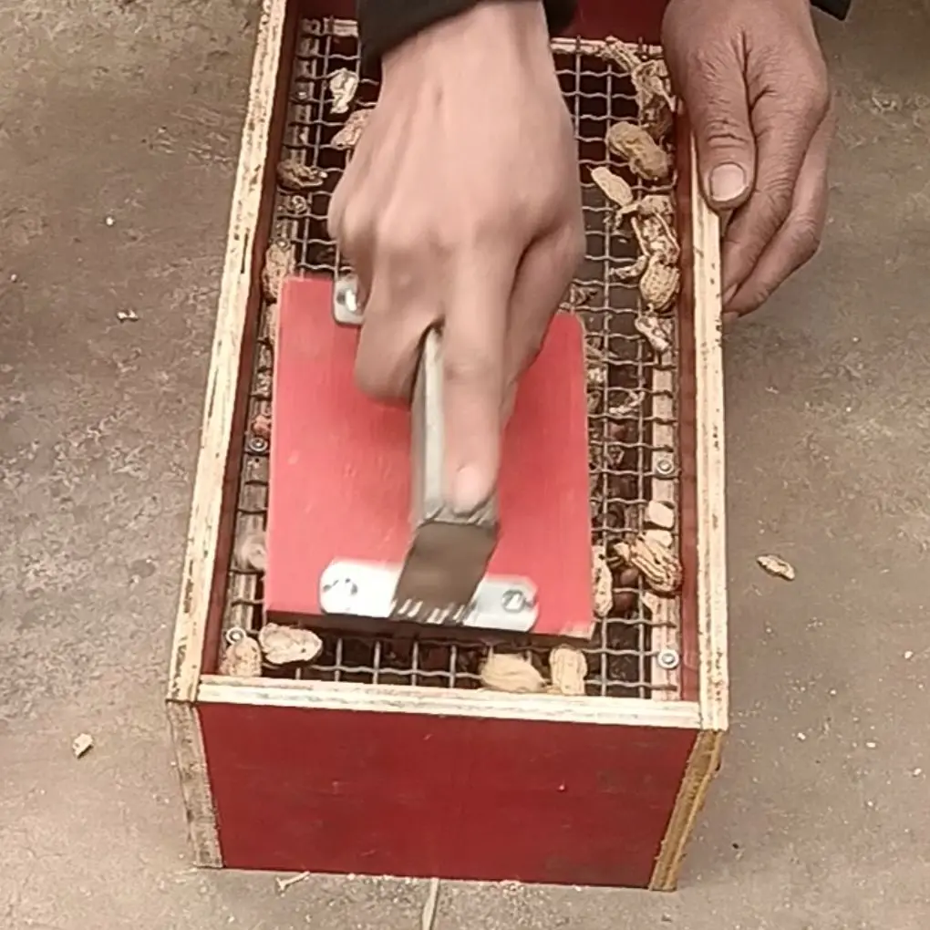 Manual Peanut Seed Shelling Machine Tools Peanut Peeling Appliance
Manual Peanut Seed Shelling Machine Tools Peanut Peeling Appliance