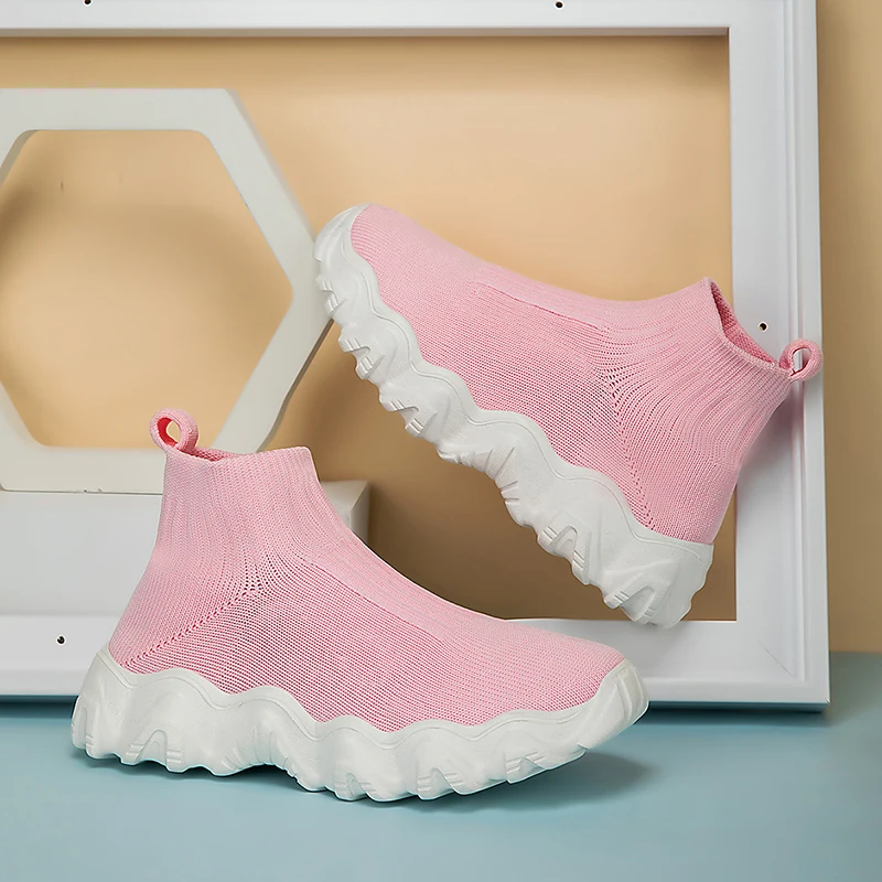 Hot Selling High Top Childrens Sports Shoes Wear-resistant Shock-absorbing Running Shoes Stable and Foot Protecting Casual Shoes
Hot Selling High Top Childrens Sports Shoes Wear-resistant Shock-absorbing Running Shoes Stable and Foot Protecting Casual Shoes