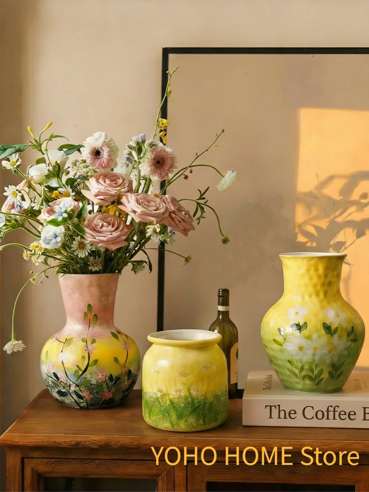 Jingdezhen Ceramic Vase Arrangement Ornament Living Room Light Luxury High-End Home Entrance Table Decoration Flower Vessel
Jingdezhen Ceramic Vase Arrangement Ornament Living Room Light Luxury High-End Home Entrance Table Decoration Flower Vessel
