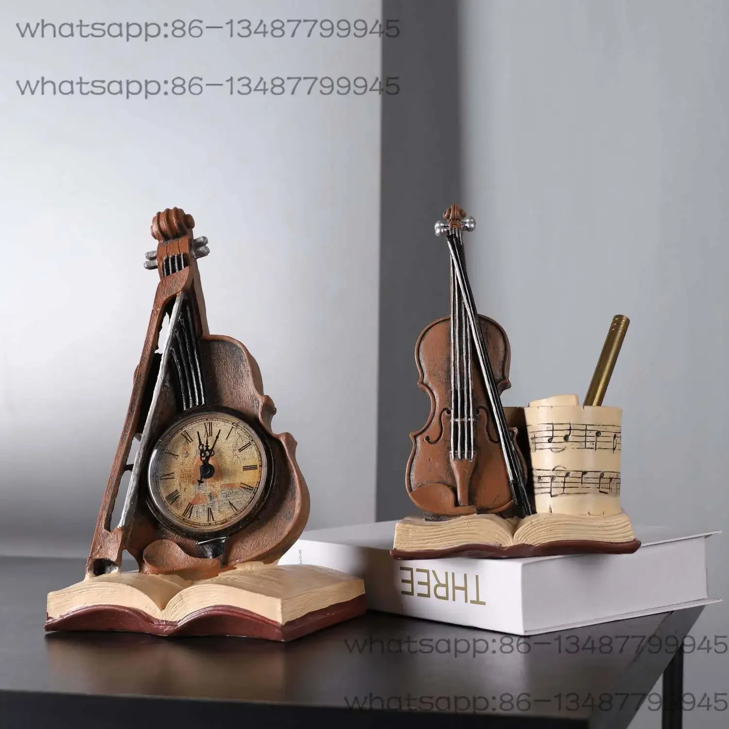 Retro Violin Ornament Creative Pen Holder Desk Personalized Pen Holder Study Office Bookcase Wine Cabinet Decoration
Retro Violin Ornament Creative Pen Holder Desk Personalized Pen Holder Study Office Bookcase Wine Cabinet Decoration
