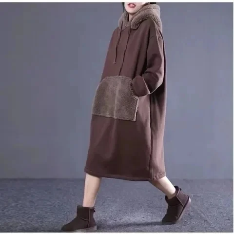 Loose Sweatshirt Dress Women's Winter New Style Comfortable Casual Long Sleeve Fleece Lined Hooded Dress Euro Style Fashion
Loose Sweatshirt Dress Women's Winter New Style Comfortable Casual Long Sleeve Fleece Lined Hooded Dress Euro Style Fashion