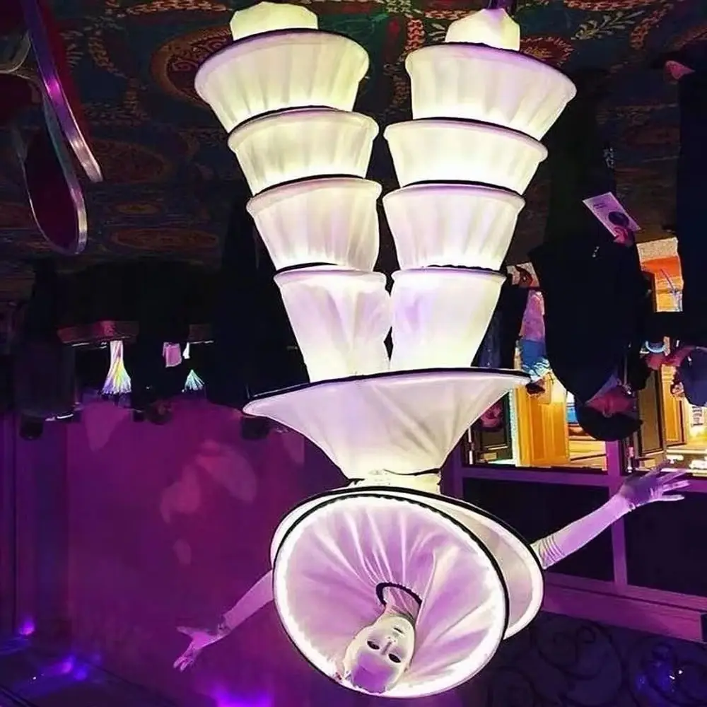 Одежда для бальных танцев на подиуме, сценический светодиодный костюм, костюм робота, костюм RGB, светящиеся танцевальные костюмы
Одежда для бальных танцев на подиуме, сценический светодиодный костюм, костюм робота, костюм RGB, светящиеся танцевальные костюмы