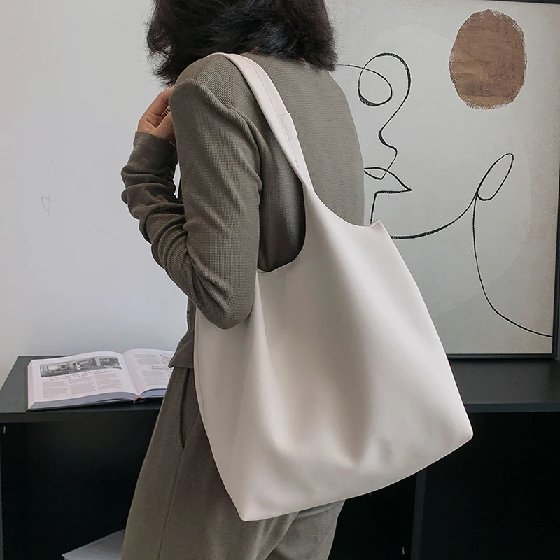 2024 New Fashionable Message Women Shoulder Bags PU Leather High Capacity Simple Casual Multi-function Leisure With Big Pockets
2024 New Fashionable Message Women Shoulder Bags PU Leather High Capacity Simple Casual Multi-function Leisure With Big Pockets
