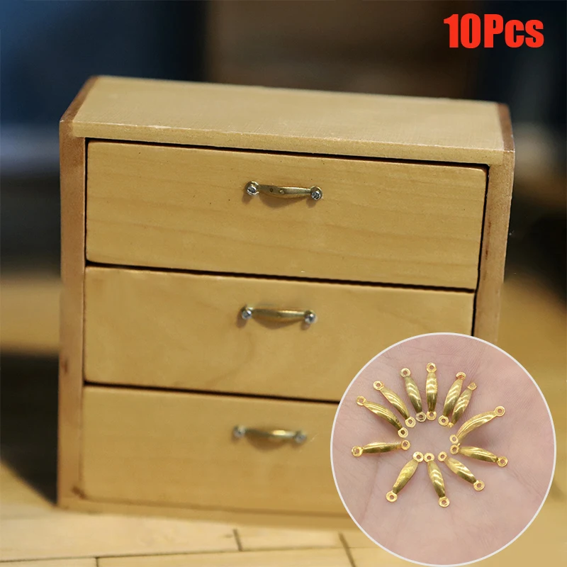 10Pcs/Set 1:12 Dollhouse Door Handle Cabinet Handle Furniture Cabinet Closet DecorToy Mini Furniture Accessories
10Pcs/Set 1:12 Dollhouse Door Handle Cabinet Handle Furniture Cabinet Closet DecorToy Mini Furniture Accessories