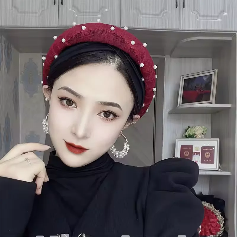 Новые шапки-тюрбаны с жемчугом и бисером с лентами для волос, мусульманский платок, капот, женские повязки на голову, Turbante Mujer, модная женская повязка на голову
Новые шапки-тюрбаны с жемчугом и бисером с лентами для волос, мусульманский платок, капот, женские повязки на голову, Turbante Mujer, модная женская повязка на голову