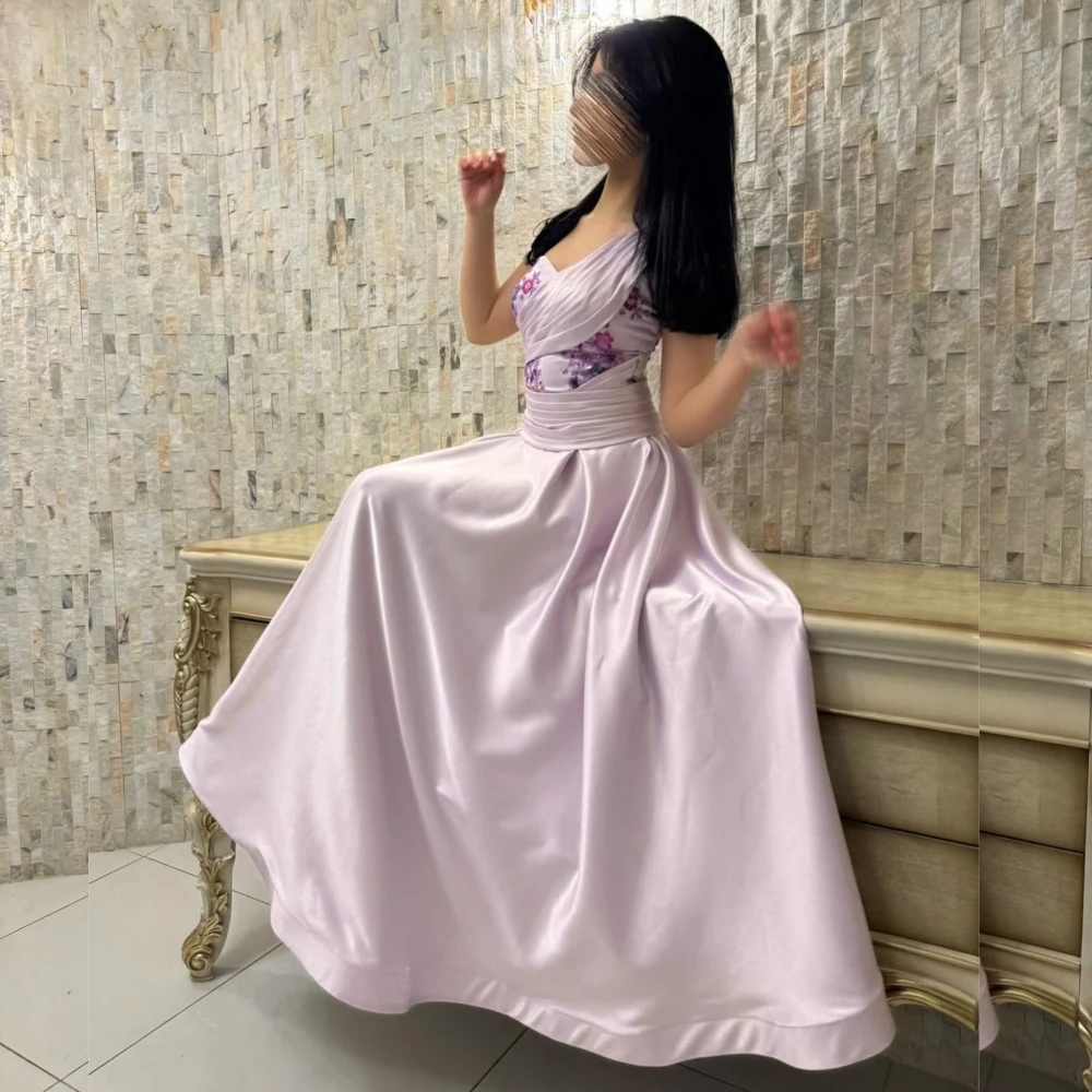 Customized Evening Prom Satin Embroidery Pleat Birthday A-line V-neck Bespoke Occasion Gown Midi es
Customized Evening Prom Satin Embroidery Pleat Birthday A-line V-neck Bespoke Occasion Gown Midi es