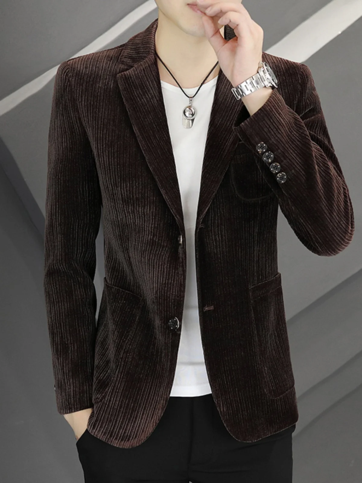 Slim Fit Casual Men's Spring Autumn Corduroy Jaet Faionable Youthful Sle irt And Tie Ensemble Long Sve Button Decor
Slim Fit Casual Men's Spring Autumn Corduroy Jaet Faionable Youthful Sle irt And Tie Ensemble Long Sve Button Decor