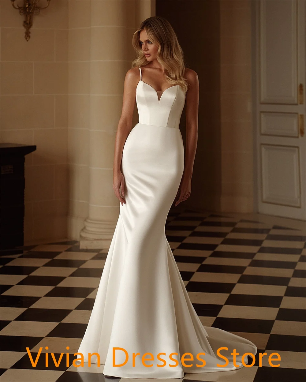 Customized Mermaid White Floor Length Graceful Evening Dress V-Neck Spaghetti Straps Bridal Gowns Ruched Party Dress
Customized Mermaid White Floor Length Graceful Evening Dress V-Neck Spaghetti Straps Bridal Gowns Ruched Party Dress