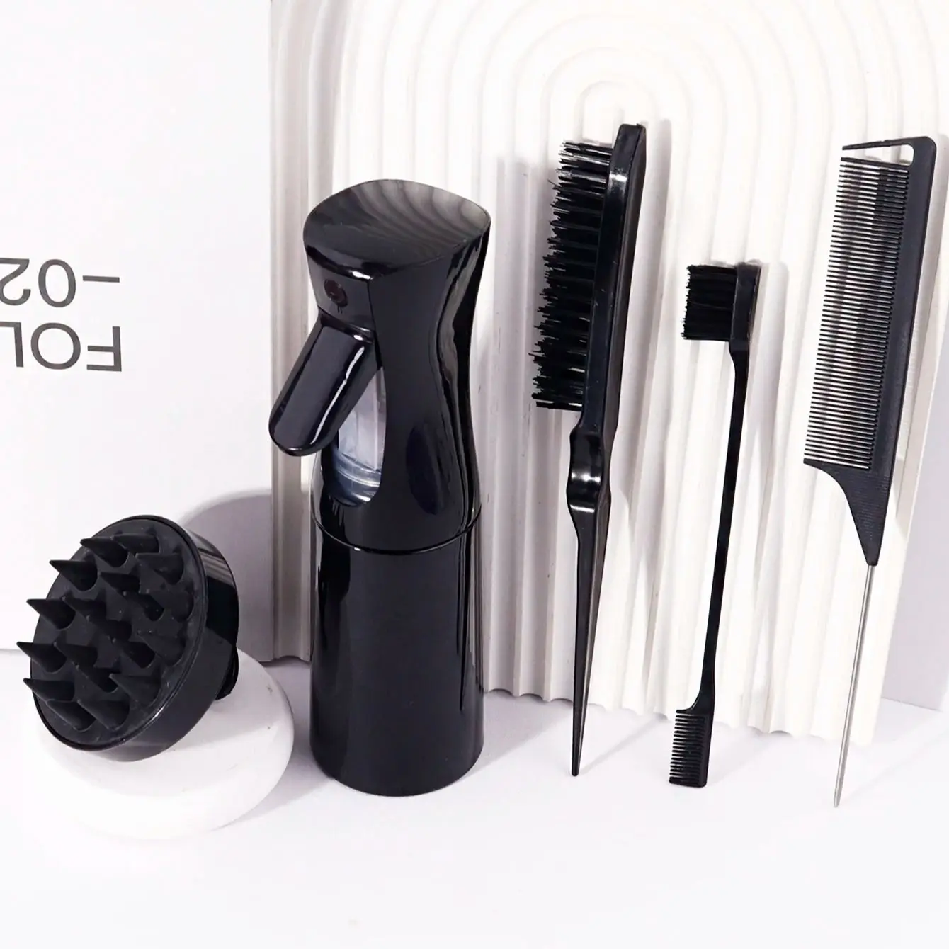 5pcs hairdressing comb set, spray bottle,Rat-Tail Comb, two hair brushes, scalp massage hair brush,Special for real hair wigs
5pcs hairdressing comb set, spray bottle,Rat-Tail Comb, two hair brushes, scalp massage hair brush,Special for real hair wigs