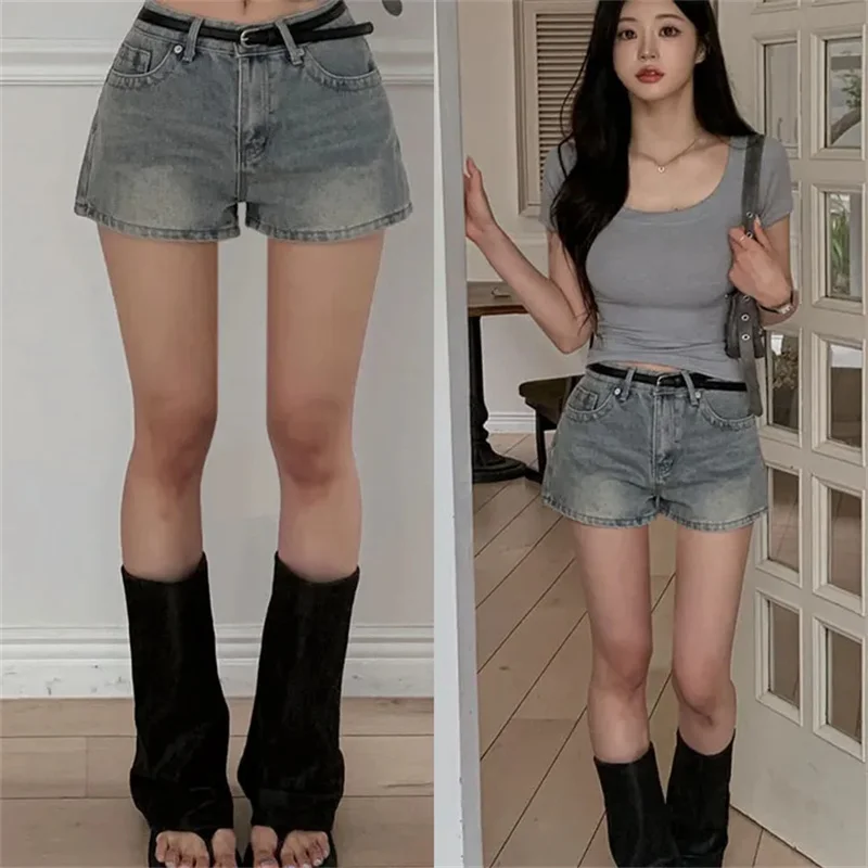 Blue High Waist Wide Leg Casual Jeans Shorts Women's Loose Slimming A-Line Hot Pants Summer Blue Cotton Denim Shorts
Blue High Waist Wide Leg Casual Jeans Shorts Women's Loose Slimming A-Line Hot Pants Summer Blue Cotton Denim Shorts
