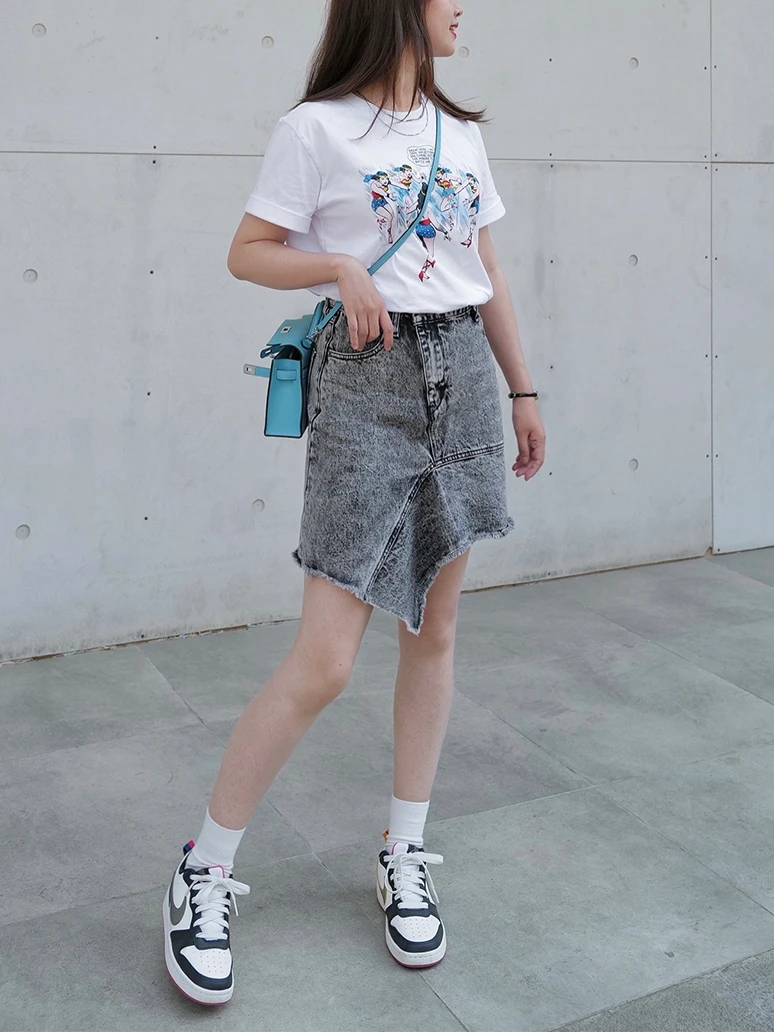 Юбка INNQ с высокой талией, асимметричная, с эффектом «рыбий хвост», женская, облегающая, с рваным краем, А-силуэт, из хлопкового денима
Юбка INNQ с высокой талией, асимметричная, с эффектом «рыбий хвост», женская, облегающая, с рваным краем, А-силуэт, из хлопкового денима