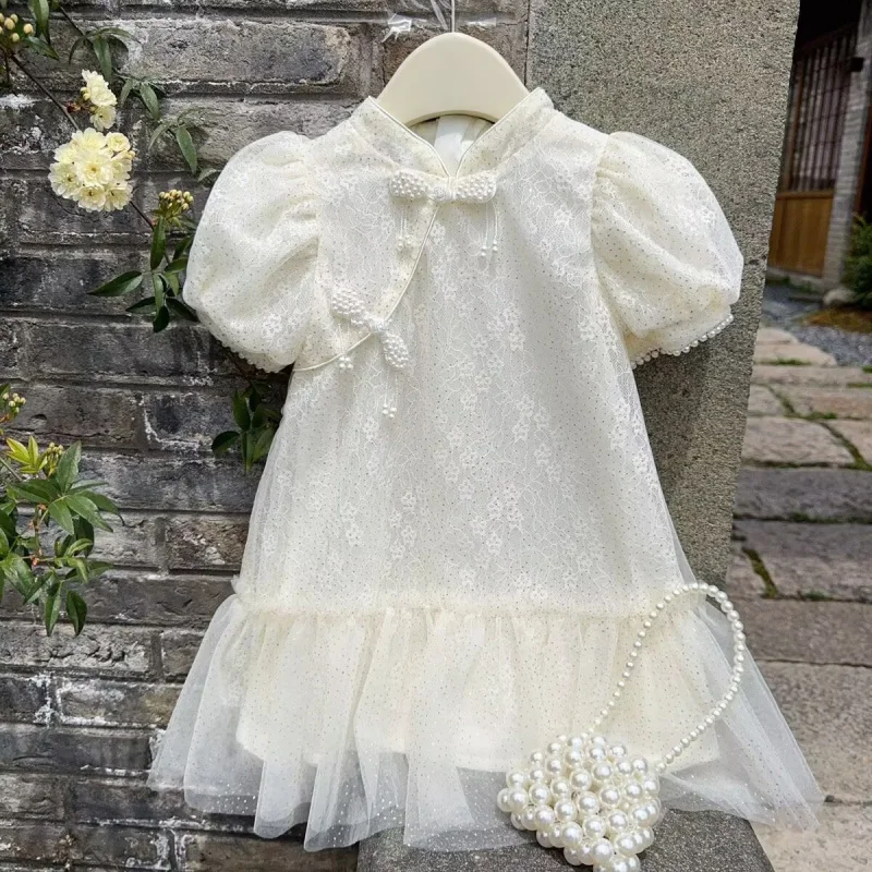 Girls' Summer Dress2025New Chinese Style Cheongsam Dress for Little Girls with Pearl Mesh Princess Dress
Girls' Summer Dress2025New Chinese Style Cheongsam Dress for Little Girls with Pearl Mesh Princess Dress