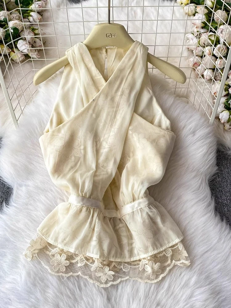 Fashion Chic Blouses V Neck Sleeveless Solid Color Lace Patchwork Design Shirts 2025 Summer Crop Tops Female Slim Women Clothing
Fashion Chic Blouses V Neck Sleeveless Solid Color Lace Patchwork Design Shirts 2025 Summer Crop Tops Female Slim Women Clothing