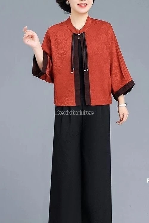 Новинка 2025 года, традиционный двусторонний жаккардовый свободный стиль в китайском стиле, майка с короткими рукавами, блузка, женское повседневное пальто в стиле ретро t001
Новинка 2025 года, традиционный двусторонний жаккардовый свободный стиль в китайском стиле, майка с короткими рукавами, блузка, женское повседневное пальто в стиле ретро t001