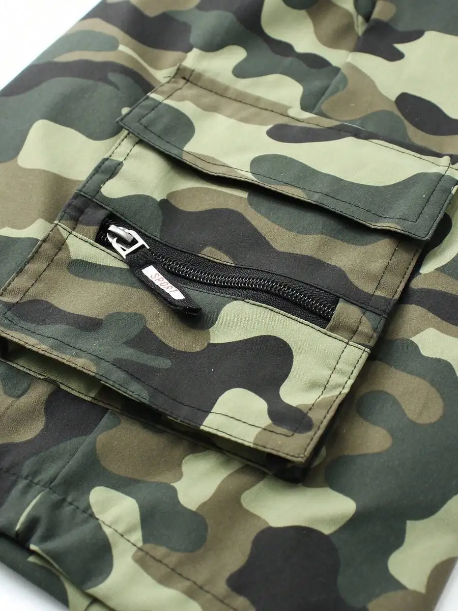 Mens Camouflage Casual Shorts With Zippered Pockets For Summer
Mens Camouflage Casual Shorts With Zippered Pockets For Summer