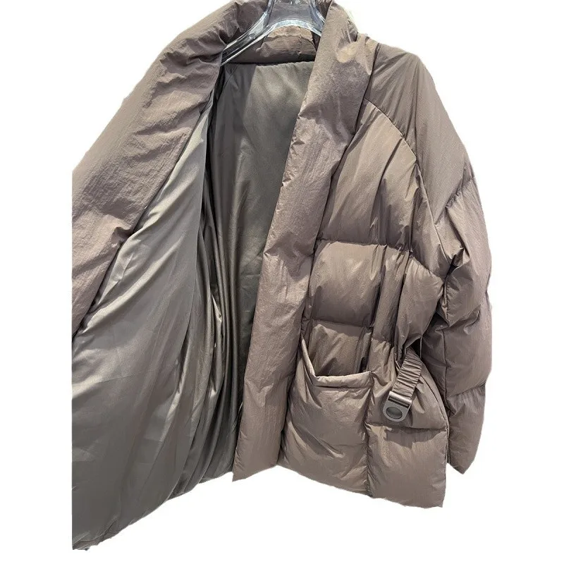 New Cotton Padded Puffer Jacket With Belt Elegant Stylish Winter Thick Warm Snow Parka For Women Pocket Loose Overcoat
New Cotton Padded Puffer Jacket With Belt Elegant Stylish Winter Thick Warm Snow Parka For Women Pocket Loose Overcoat