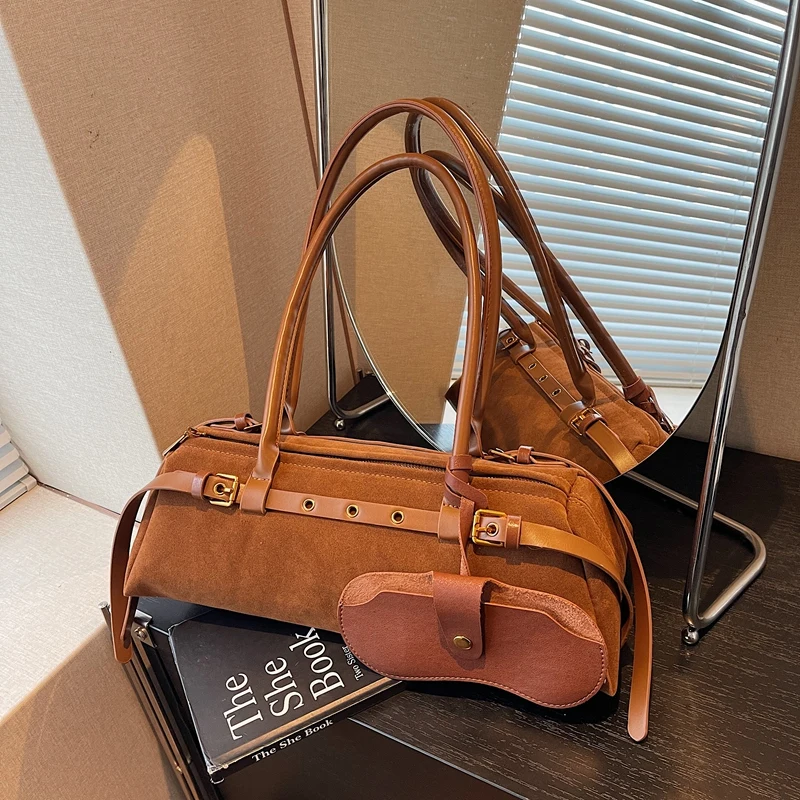 Маленькие замшевые однотонные сумки подмышки для женщин 2024 Y2K, женская сумка на плечо, женские сумки и кошельки, большая сумка
Маленькие замшевые однотонные сумки подмышки для женщин 2024 Y2K, женская сумка на плечо, женские сумки и кошельки, большая сумка