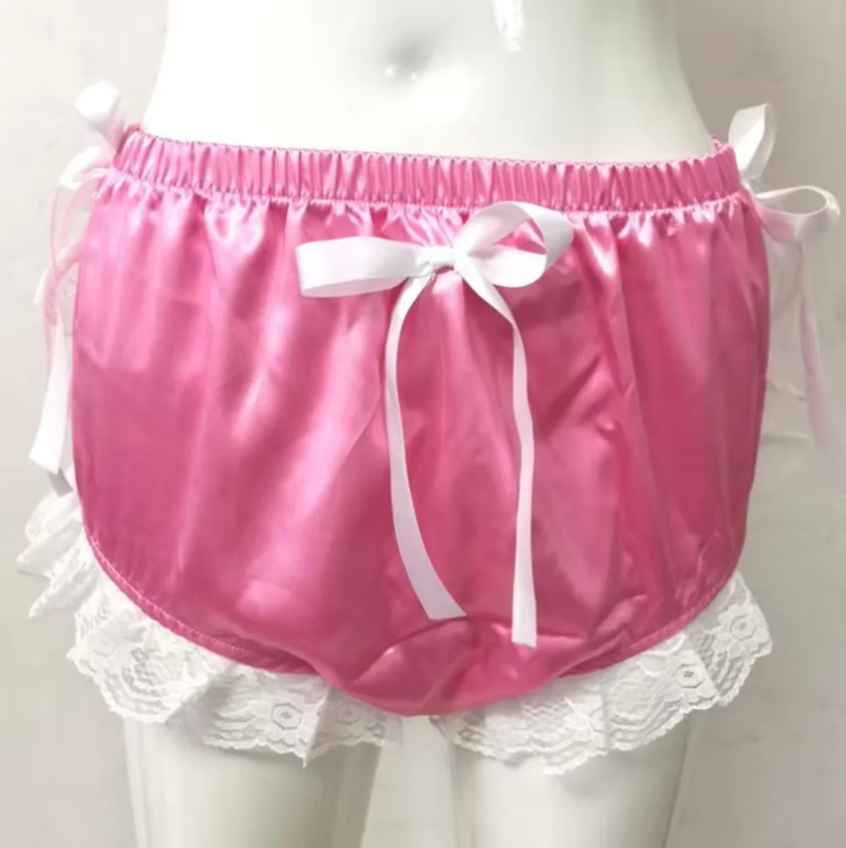 Pink Smooth Satin Elastic Waistband with Lace Inlay Bow and Ribbon Straps Can Be Customized in Multiple Colors
Pink Smooth Satin Elastic Waistband with Lace Inlay Bow and Ribbon Straps Can Be Customized in Multiple Colors