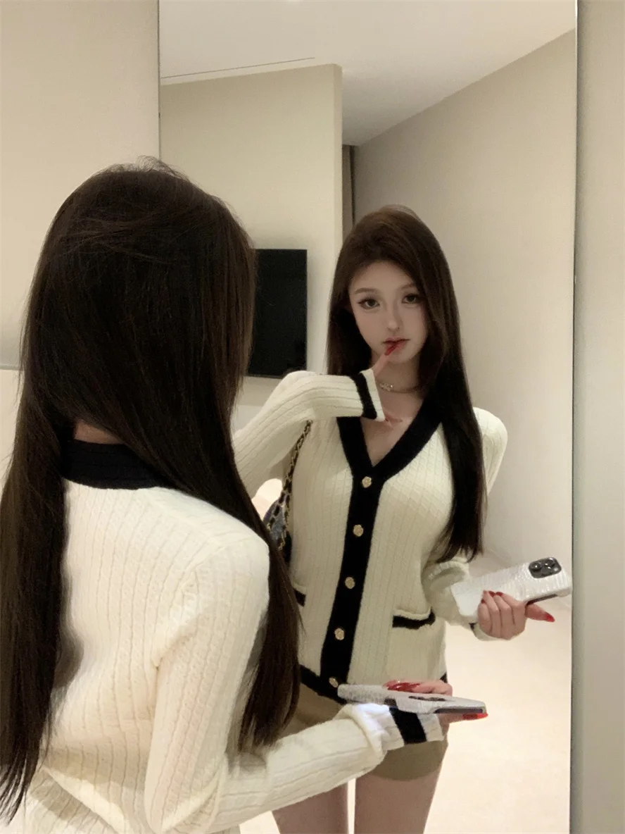 Твидовый пиджак: элегантный осенне-зимний утепленный пуховик с капюшоном, термоизоляцией и защитой от холода, на каждый день
Твидовый пиджак: элегантный осенне-зимний утепленный пуховик с капюшоном, термоизоляцией и защитой от холода, на каждый день