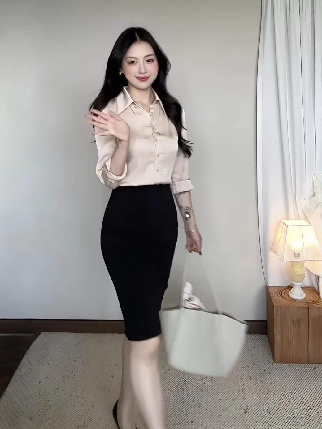 Pure Color Silk Shirt High Waist Skirt Two Piece Set Commute Fashionable Simple Design Women's Shirt Cotton Blend
Pure Color Silk Shirt High Waist Skirt Two Piece Set Commute Fashionable Simple Design Women's Shirt Cotton Blend