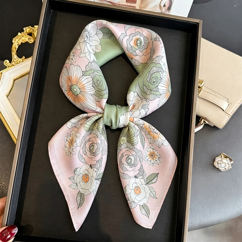 Square Scarf Turban Print Hijab Female Luxury Neckerchief Shawl Headscarf Bandana Windproof Handkerchief Headband Wraps Fashion
Square Scarf Turban Print Hijab Female Luxury Neckerchief Shawl Headscarf Bandana Windproof Handkerchief Headband Wraps Fashion