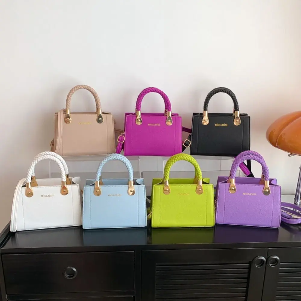 PU Leather Shoulder Crossbody Bag Fashion 7 Colors Woven Handle Women's Knitted Handbag Solid Color Shopping Bags
PU Leather Shoulder Crossbody Bag Fashion 7 Colors Woven Handle Women's Knitted Handbag Solid Color Shopping Bags