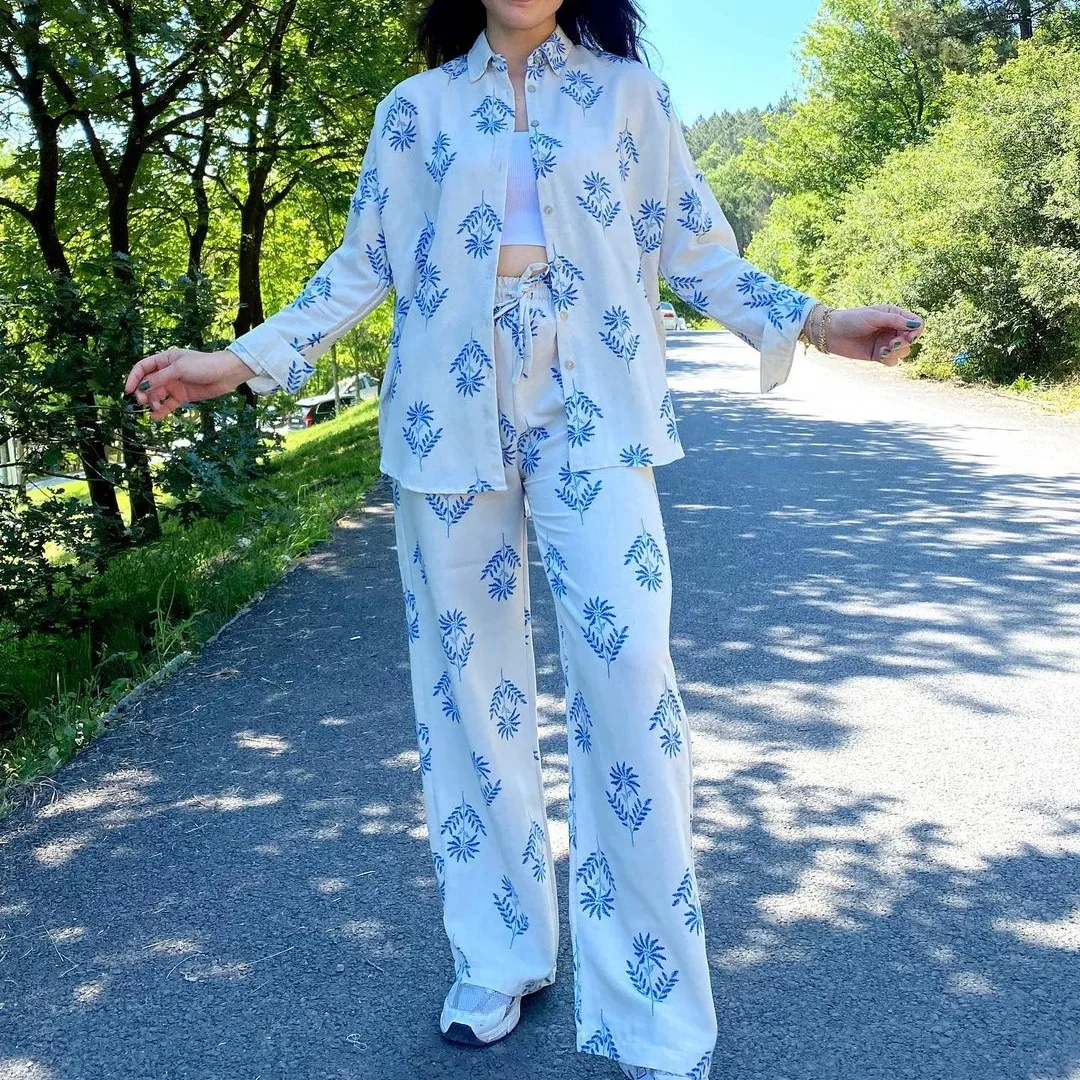 New cotton and linen long-sleeved shirt high waist lace-up straight pants two-piece set fashionable simple and versatile tempera
New cotton and linen long-sleeved shirt high waist lace-up straight pants two-piece set fashionable simple and versatile tempera