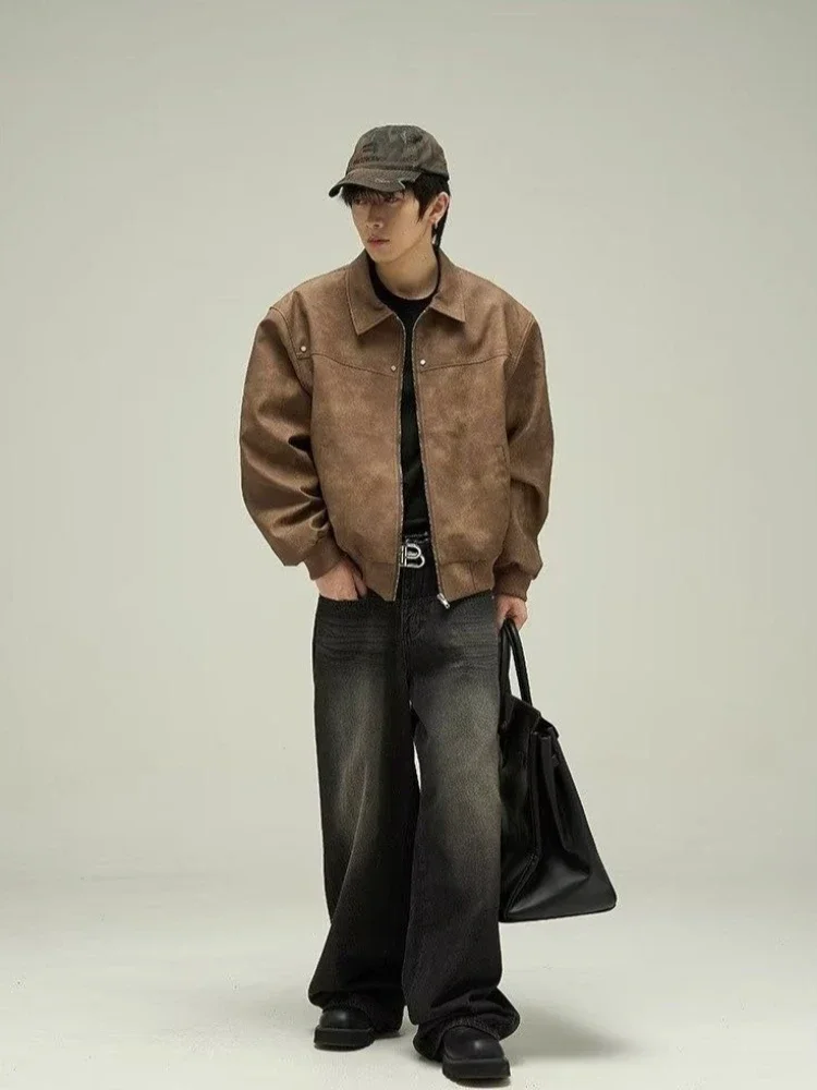 Vintage American Style Brown Leather Flight Jacket for Couples Retro Motorcycle Coat Unisex Streetwear
Vintage American Style Brown Leather Flight Jacket for Couples Retro Motorcycle Coat Unisex Streetwear