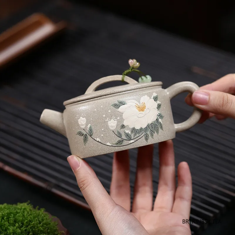 190ml Chinese Yixing Purple Clay Teapot Household Handmade Zisha Tea Pot Flower Pattern Beauty Kettle Tea Set Tradition Teaware
190ml Chinese Yixing Purple Clay Teapot Household Handmade Zisha Tea Pot Flower Pattern Beauty Kettle Tea Set Tradition Teaware