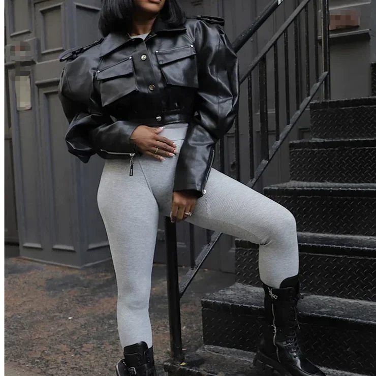 New Fashion Cool Fall Winter PU Leather Motorcycle Crop Short Bomber Women'S Jacket With Shoulder Pad Long Sleeve Females Coat
New Fashion Cool Fall Winter PU Leather Motorcycle Crop Short Bomber Women'S Jacket With Shoulder Pad Long Sleeve Females Coat