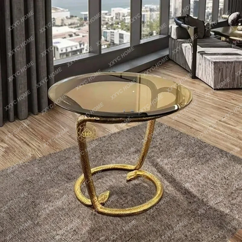 Llight luxury high sense modern living room home creative pure copper serpentine round corner table
Llight luxury high sense modern living room home creative pure copper serpentine round corner table