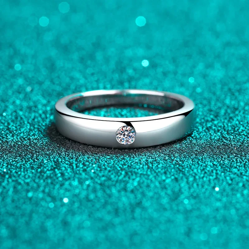 18K Gold Inlaid Women's Ring, Moissanite Couple's Universal, Pt950 Platinum Ring, Personalized Temperament Jewelry Ring
18K Gold Inlaid Women's Ring, Moissanite Couple's Universal, Pt950 Platinum Ring, Personalized Temperament Jewelry Ring
