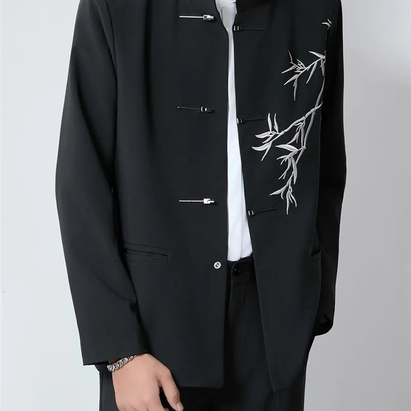 Новый китайский Sle Pad oulder бамбуковый мужской костюм Jaet свободный повседневный костюм Тан маленький западный Sle осенний сезон Faion
Новый китайский Sle Pad oulder бамбуковый мужской костюм Jaet свободный повседневный костюм Тан маленький западный Sle осенний сезон Faion