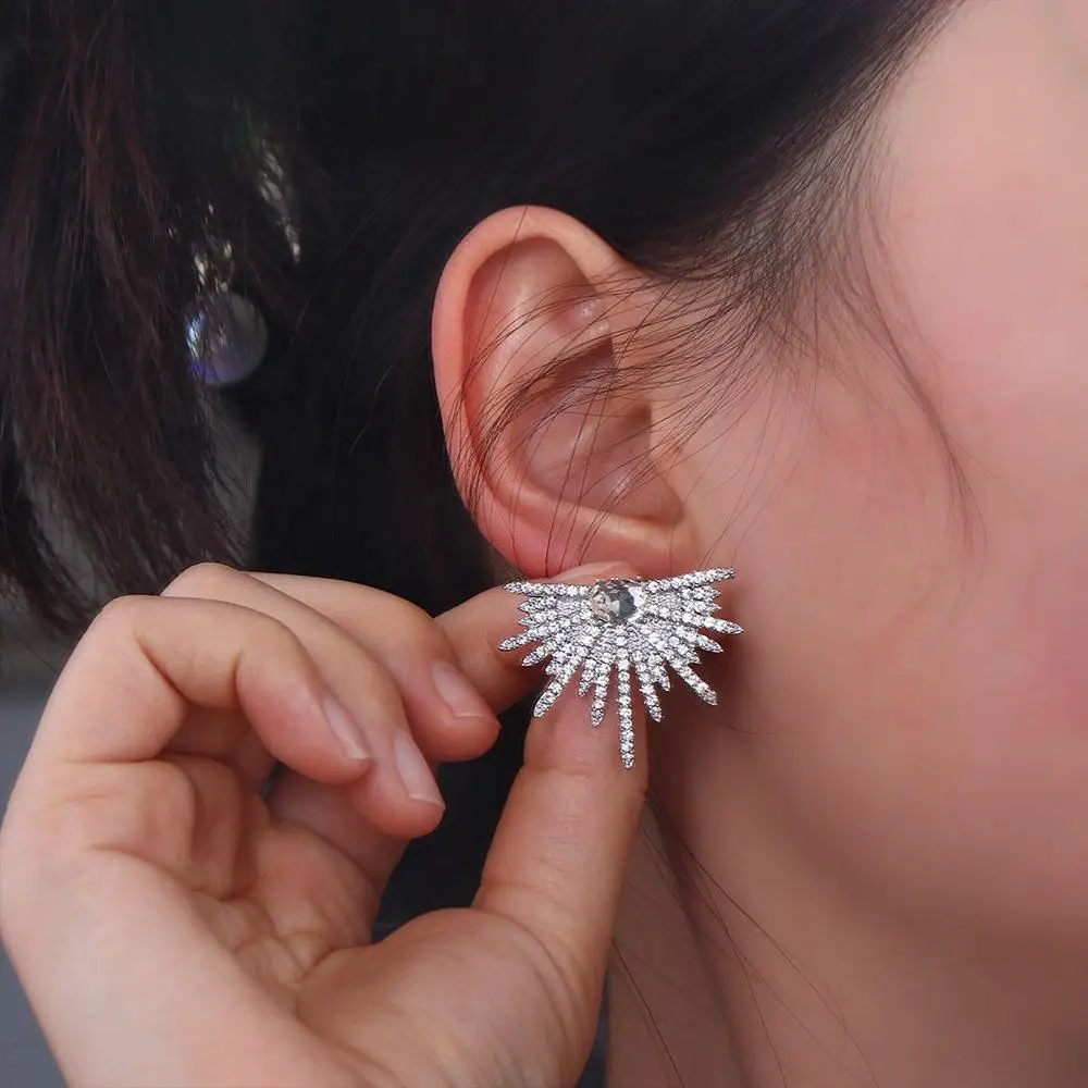 Temperament Silver Rhinestone Dangle Earrings Bling Bling Diamond Crystal Earrings Alloy Ear Drop Star Earrings Girl
Temperament Silver Rhinestone Dangle Earrings Bling Bling Diamond Crystal Earrings Alloy Ear Drop Star Earrings Girl