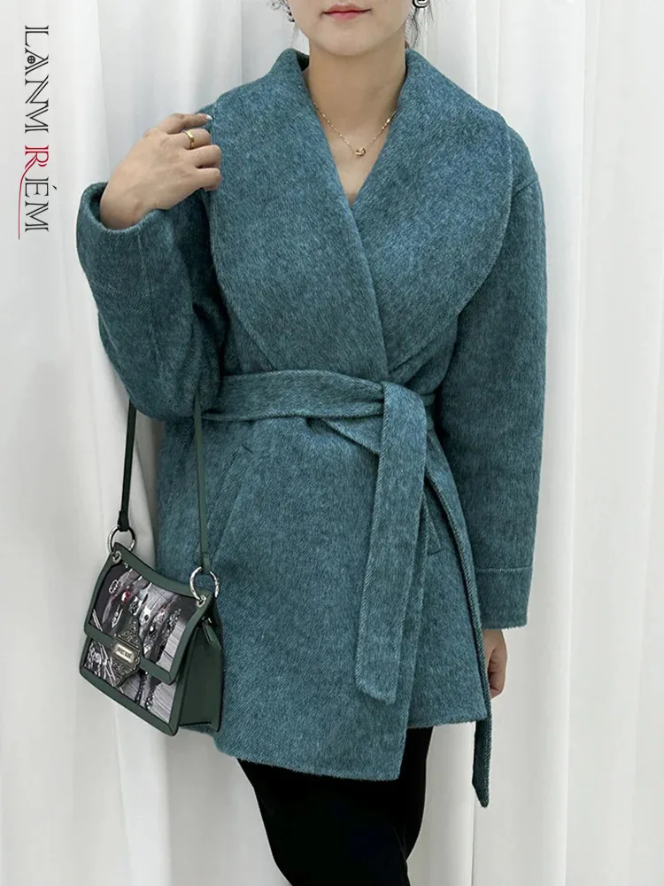 LANMREM Fashion Wool Mid Length Coat Women Scarf Collar Belt Gathered Waist Solid Color Clothing 2023 Winter New 2AA4124
LANMREM Fashion Wool Mid Length Coat Women Scarf Collar Belt Gathered Waist Solid Color Clothing 2023 Winter New 2AA4124