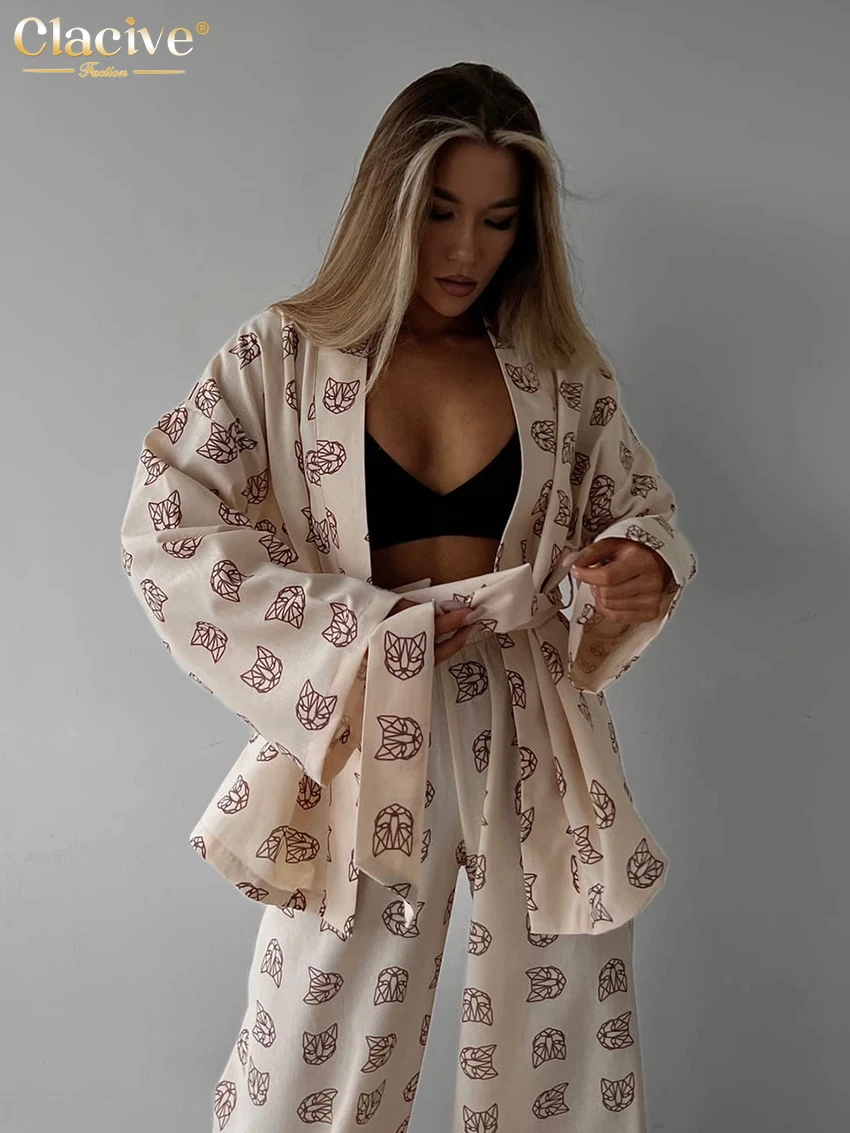 Clacive Casual Print Home Suits Elegant High Waist Wide Pants Set Fashion Long Sleeve Lace-Up Robes 2 Piece Sets Women Outfit
Clacive Casual Print Home Suits Elegant High Waist Wide Pants Set Fashion Long Sleeve Lace-Up Robes 2 Piece Sets Women Outfit