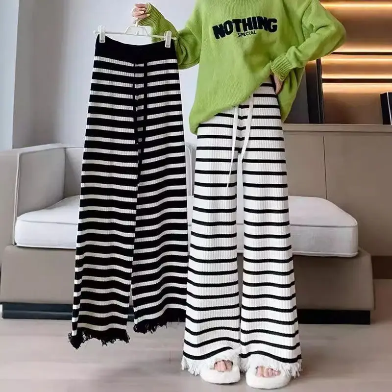 Autumn Winter Striped Thick Knitting Trousers Female High Waist Wide Leg Pants Loose Casual Tassel Straight All-match Pants
Autumn Winter Striped Thick Knitting Trousers Female High Waist Wide Leg Pants Loose Casual Tassel Straight All-match Pants
